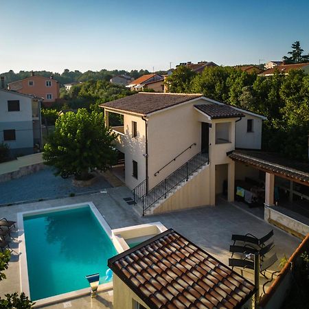 Holiday Home Fasana Фажана Экстерьер фото